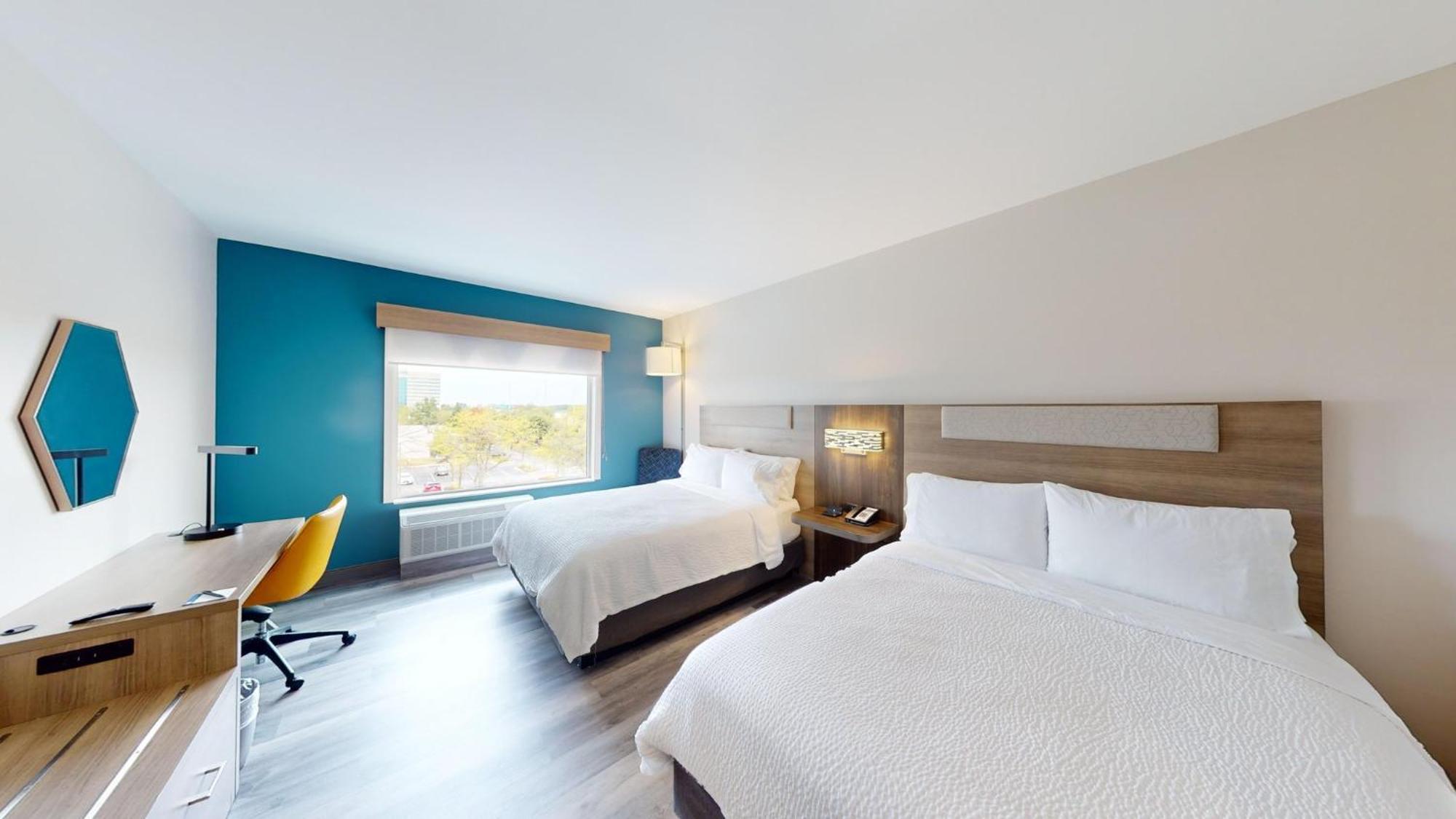 Holiday Inn Express & Suites Chicago Schaumburg By Ihg Exterior photo